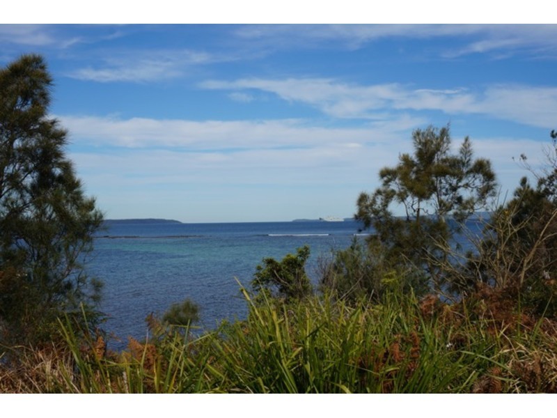 13 Marine Parade, Callala Bay NSW 2540
