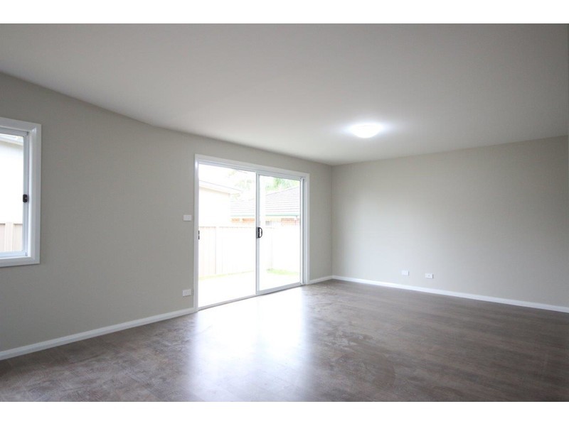 2/112 Leumeah Street, Sanctuary Point NSW 2540