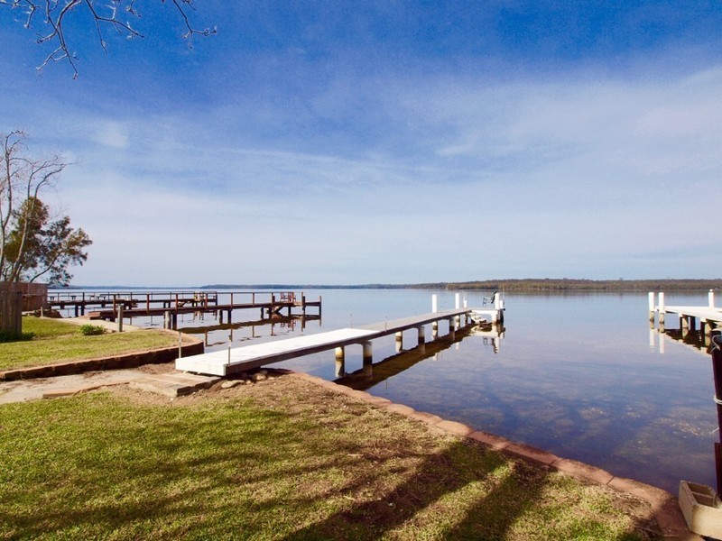 32 Basin View Parade, Basin View NSW 2540