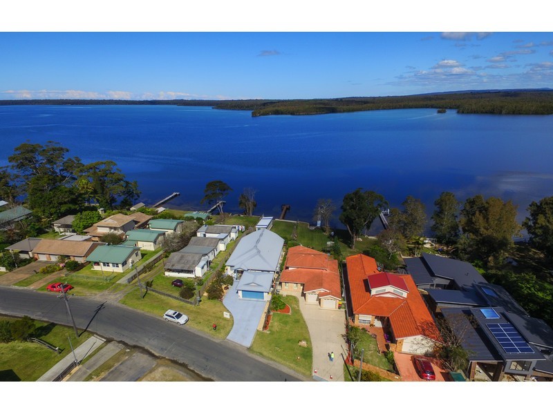 32 Basin View Parade, Basin View NSW 2540