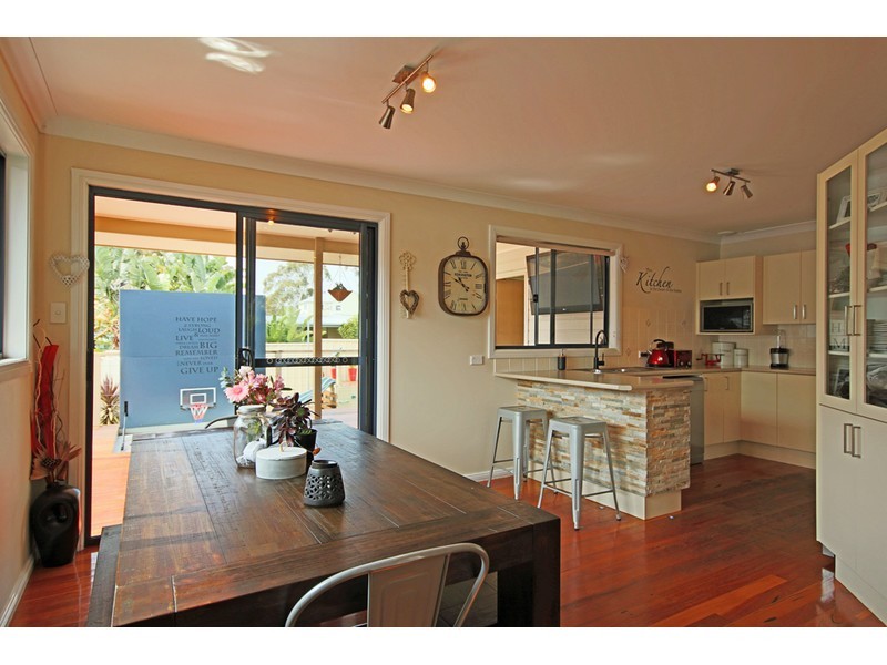 16 Mathie Street, Basin View NSW 2540
