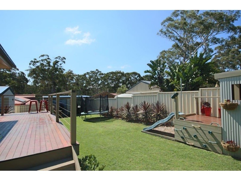 16 Mathie Street, Basin View NSW 2540