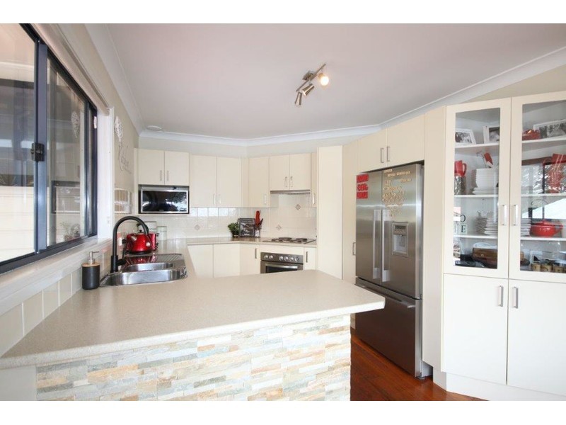16 Mathie Street, Basin View NSW 2540