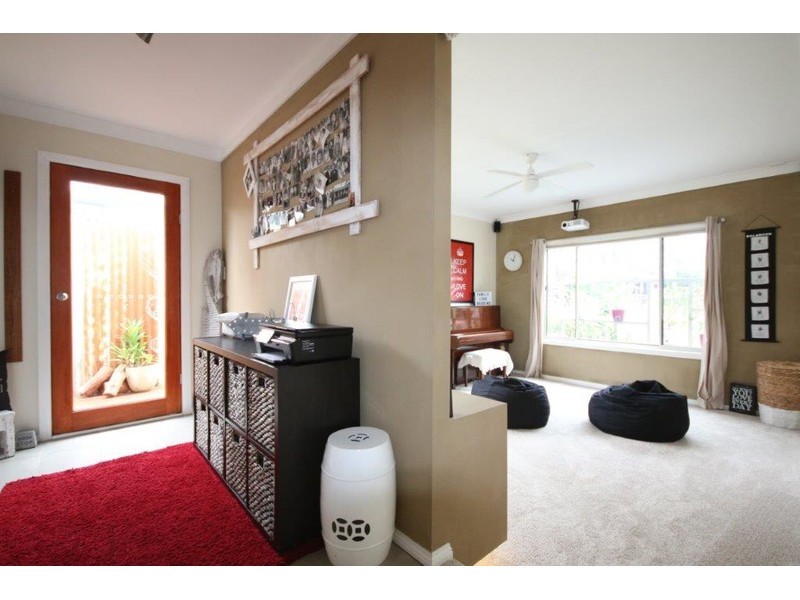 16 Mathie Street, Basin View NSW 2540