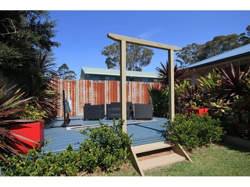 16 Mathie Street, Basin View NSW 2540