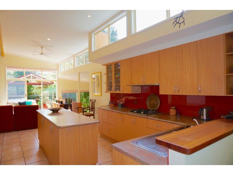 16 Calder Close, Vincentia NSW 2540