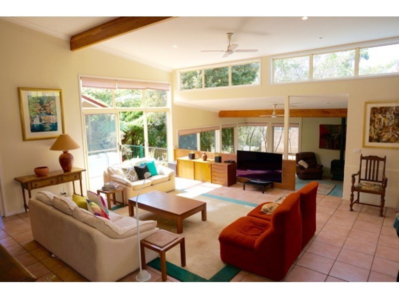 16 Calder Close, Vincentia NSW 2540