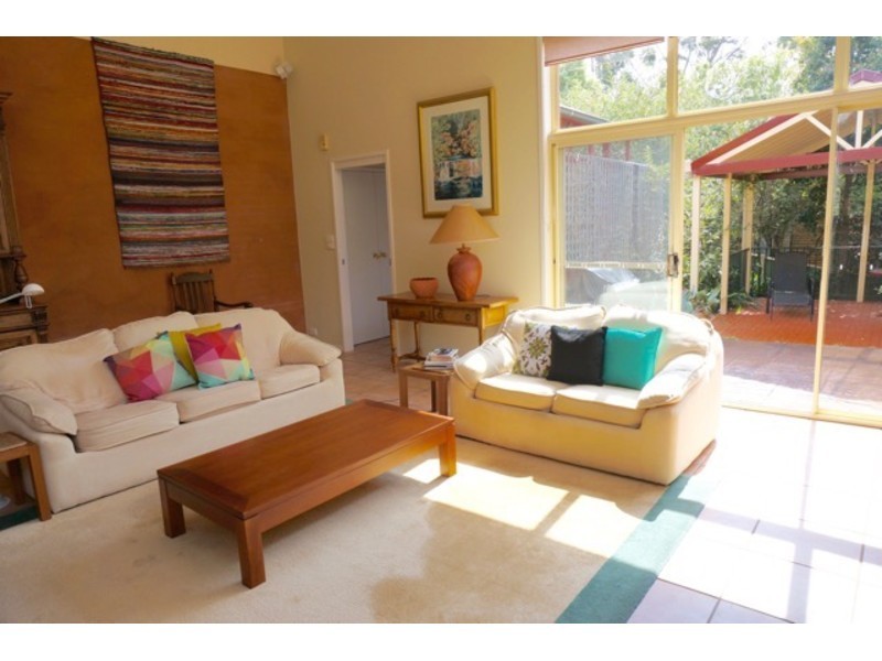 16 Calder Close, Vincentia NSW 2540