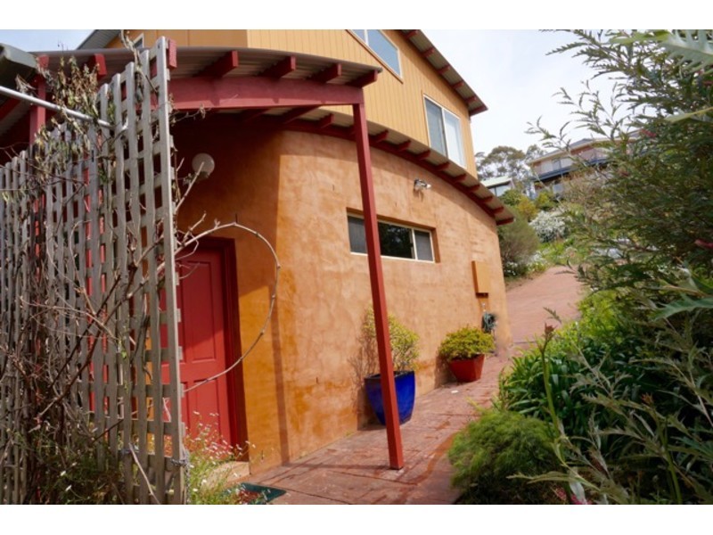 16 Calder Close, Vincentia NSW 2540
