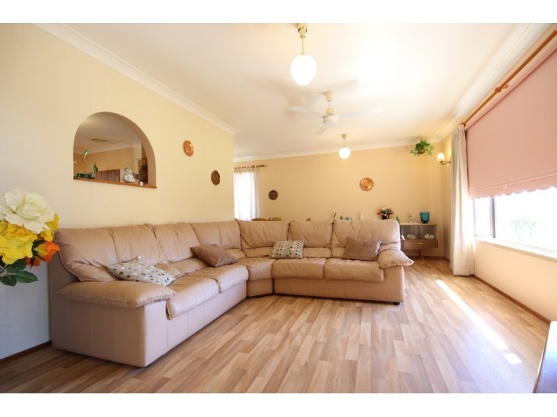 102 Mustang Drive, Sanctuary Point NSW 2540