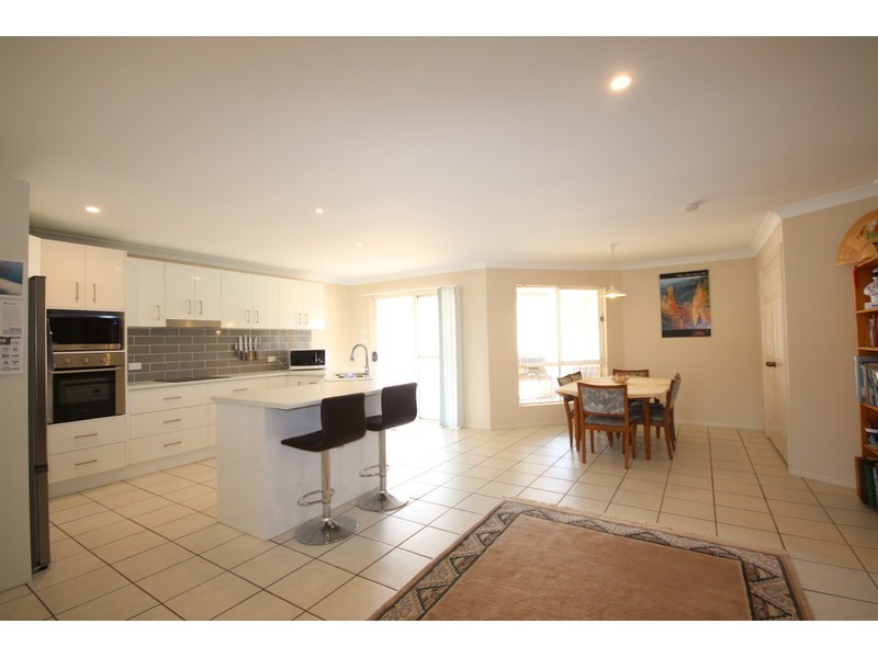 10 Anson Street, Sanctuary Point NSW 2540