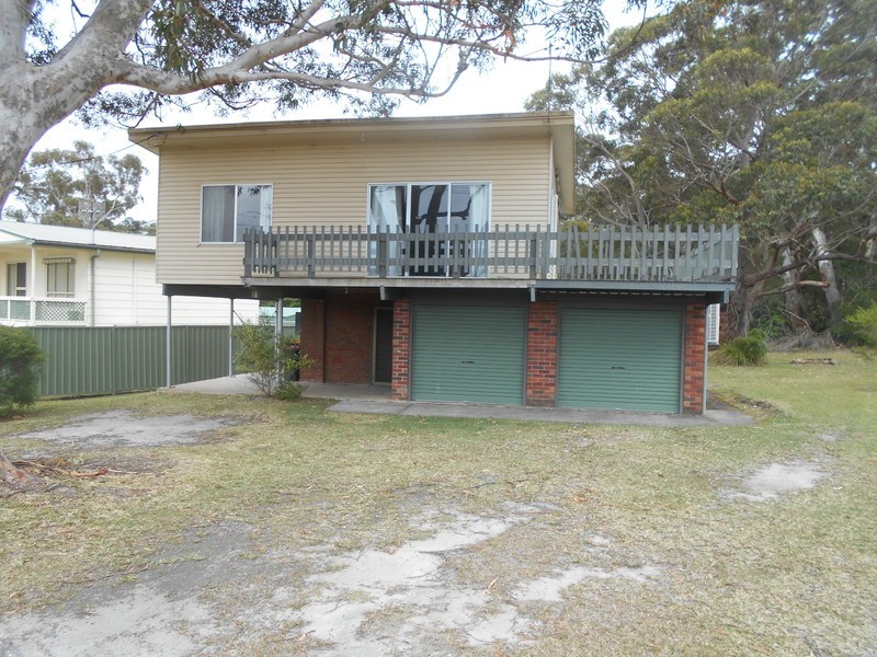 42 Grandview Street, Erowal Bay NSW 2540