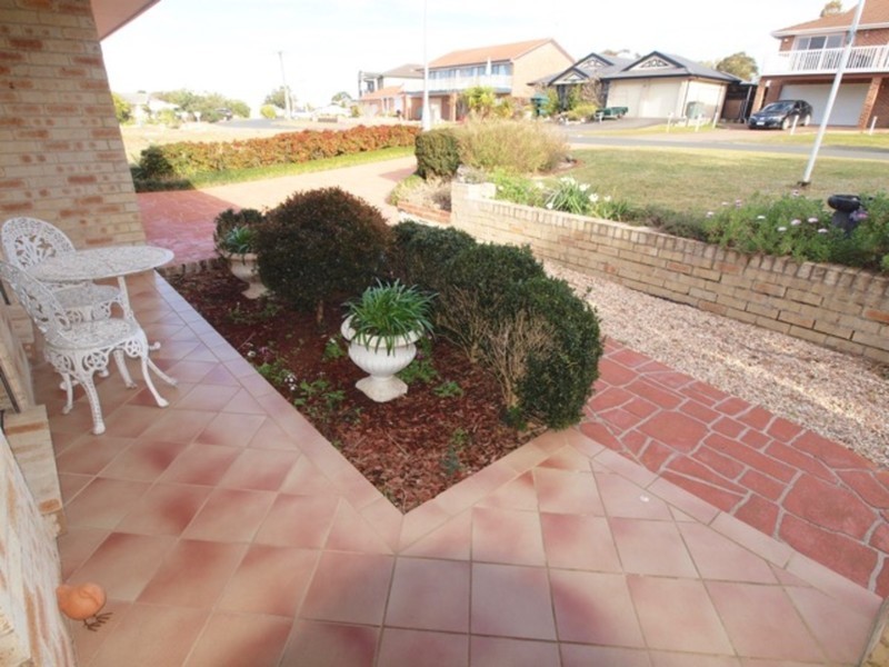 16 Prowse Close, Vincentia NSW 2540