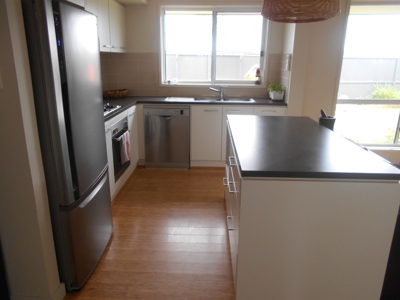 32 Seagrass Avenue, Vincentia NSW 2540