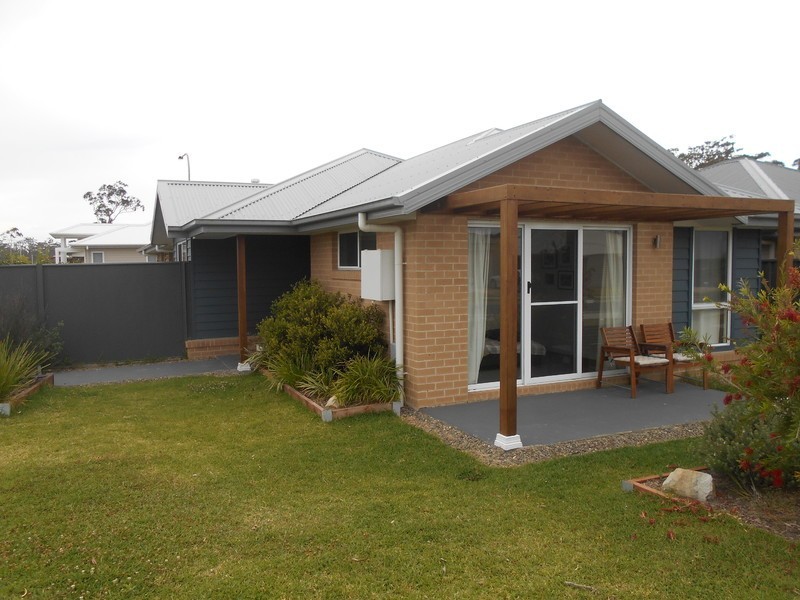 32 Seagrass Avenue, Vincentia NSW 2540