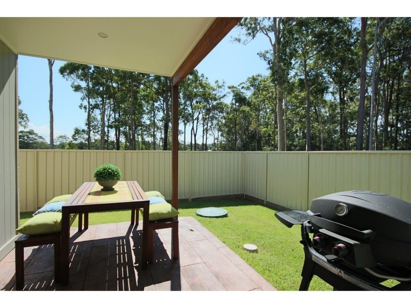 6B Waxberry Place, Sanctuary Point NSW 2540
