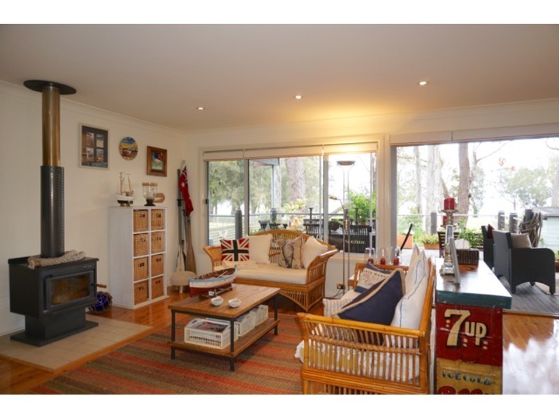 109 Walmer Avenue, Sanctuary Point NSW 2540