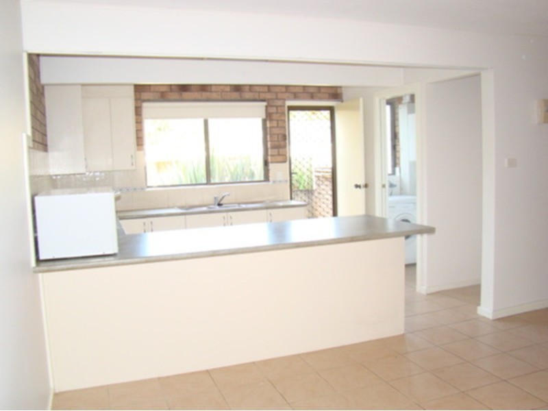 3/62 Currambene Street, Huskisson NSW 2540