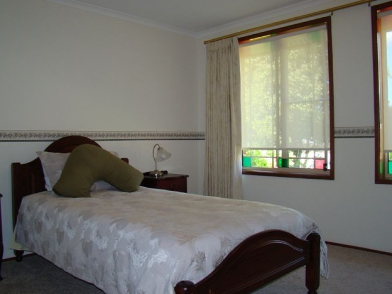 27 Forrester Court, Sanctuary Point NSW 2540