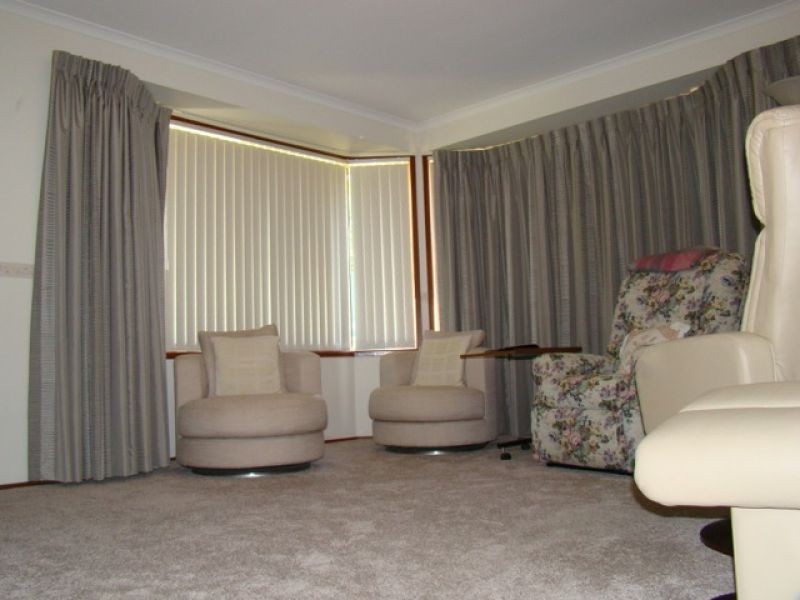 27 Forrester Court, Sanctuary Point NSW 2540