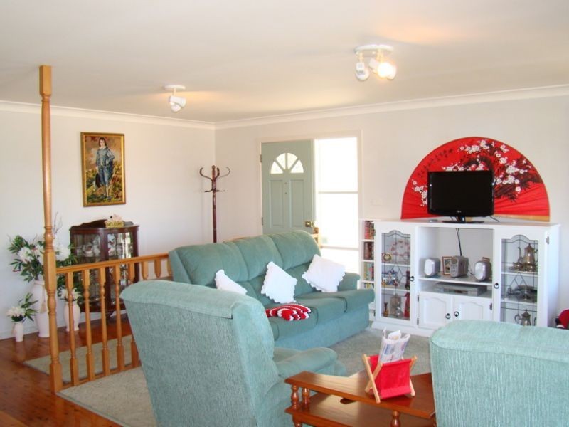 67 Basin View Pde, Basin View NSW 2540