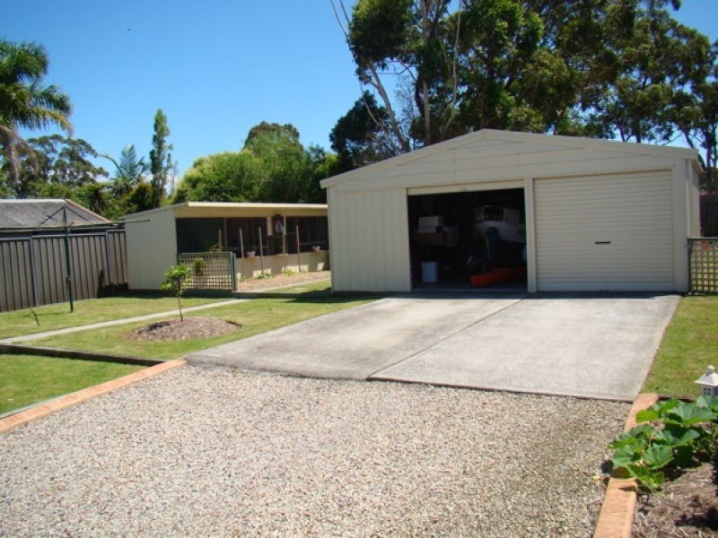 67 Basin View Pde, Basin View NSW 2540