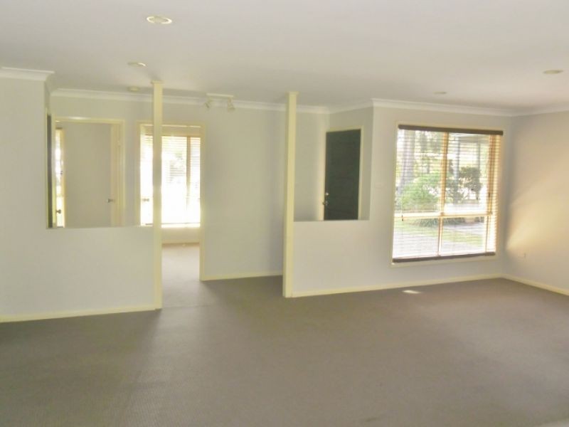 128 Walmer Avenue, Sanctuary Point NSW 2540