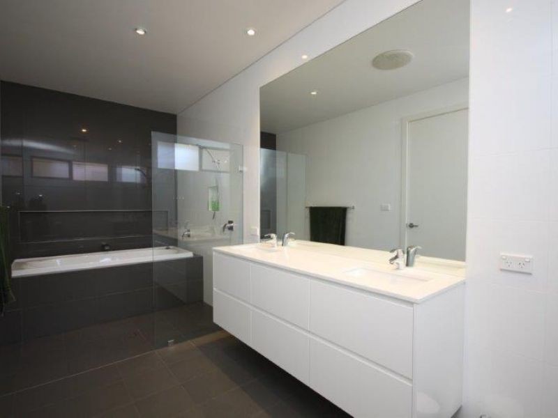 30 Murray Street, Vincentia NSW 2540