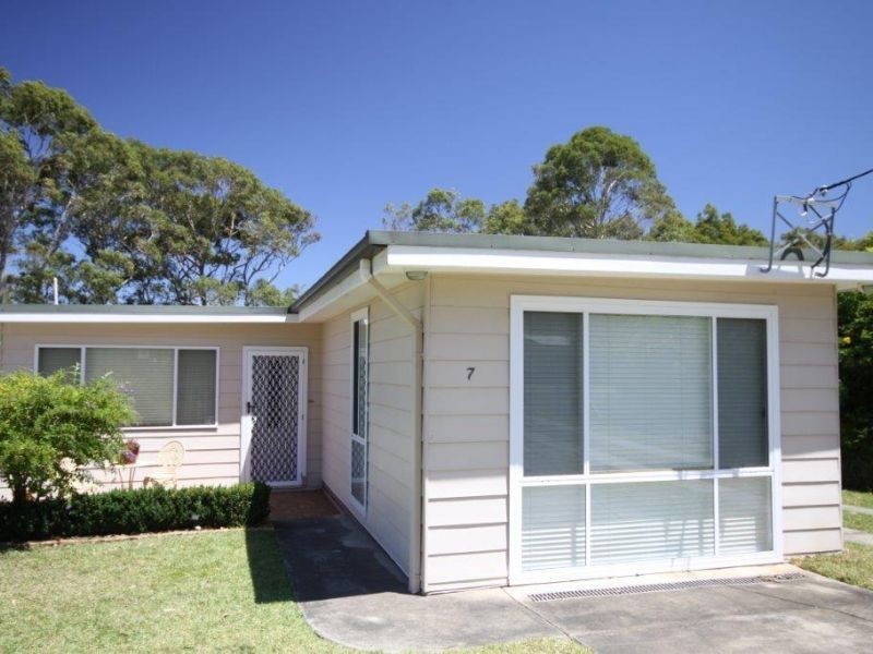 7 Walmer Avenue, Sanctuary Point NSW 2540