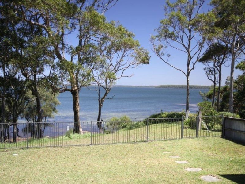 7 Walmer Avenue, Sanctuary Point NSW 2540