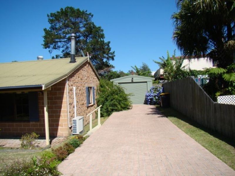 3 Carol Avenue, Basin View NSW 2540