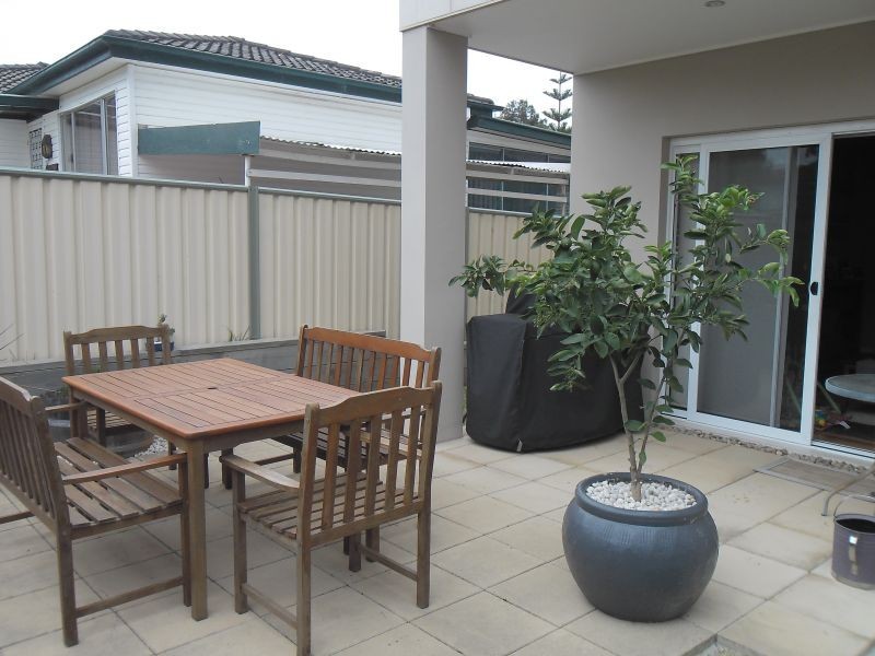 2/6 Morton Street, Huskisson NSW 2540