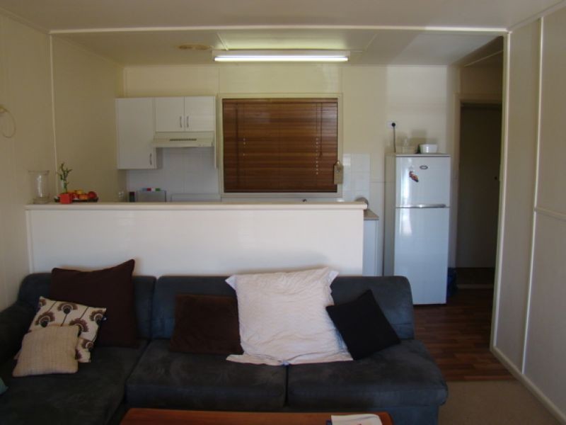 2 Winn Avenue, Basin View NSW 2540