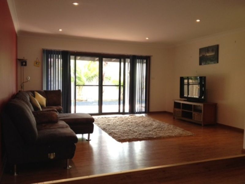 32 Tasman Road, St Georges Basin NSW 2540