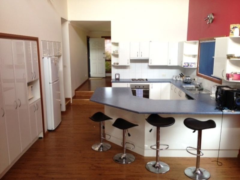 32 Tasman Road, St Georges Basin NSW 2540