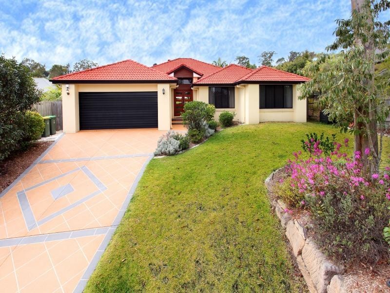 6 Flindersia Cres, Seventeen Mile Rocks QLD 4073