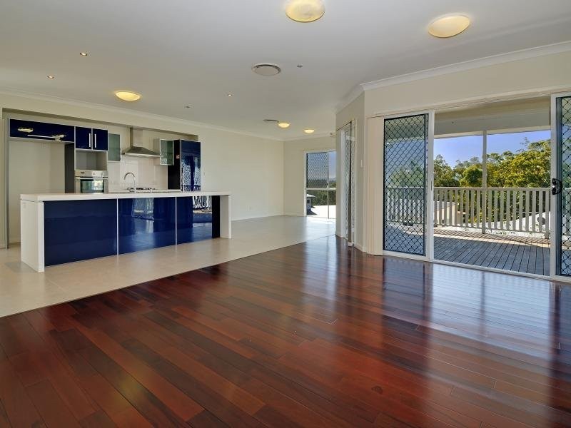 31 Goodenia Cres, Seventeen Mile Rocks QLD 4073