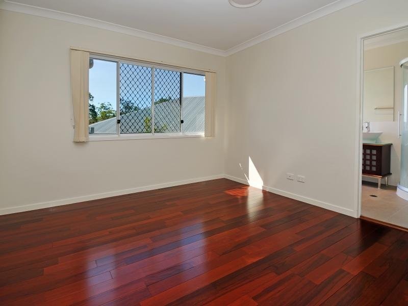 31 Goodenia Cres, Seventeen Mile Rocks QLD 4073