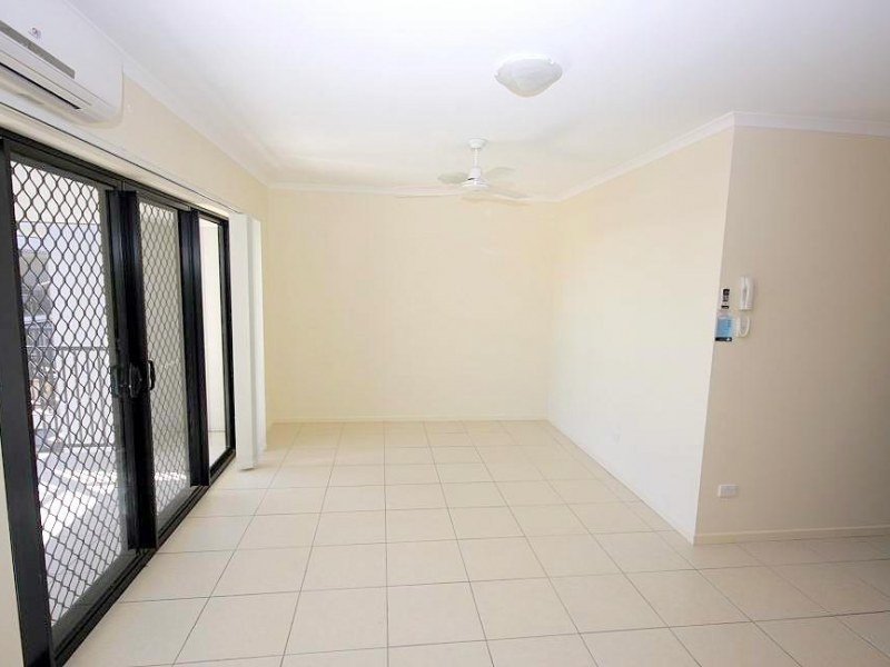 Unit 13/70 Main Street, Pialba QLD 4655