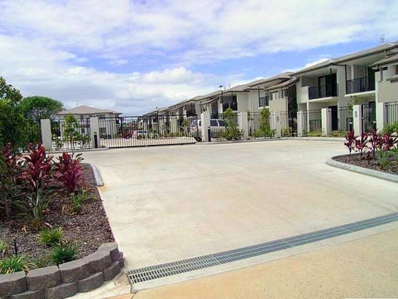 Unit 13/70 Main Street, Pialba QLD 4655