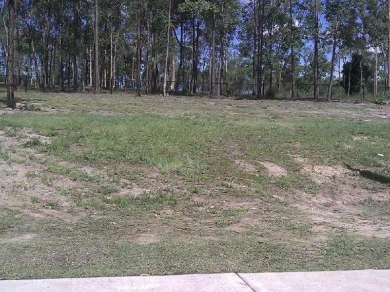 27 Waterhousia Crescent, Brookwater QLD 4300