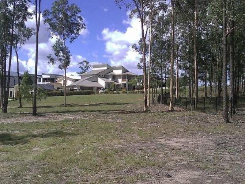 27 Waterhousia Crescent, Brookwater QLD 4300