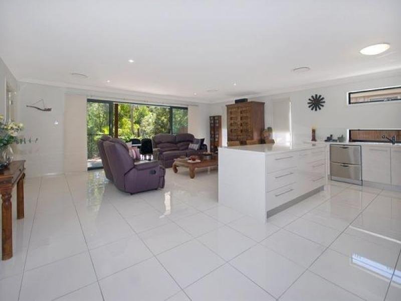 32 Eungella Terrace, Forest Lake QLD 4078