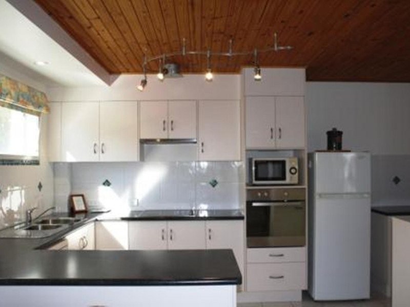 Unit 4/82 Miller Street, Bargara QLD 4670