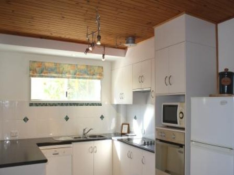 Unit 4/82 Miller Street, Bargara QLD 4670