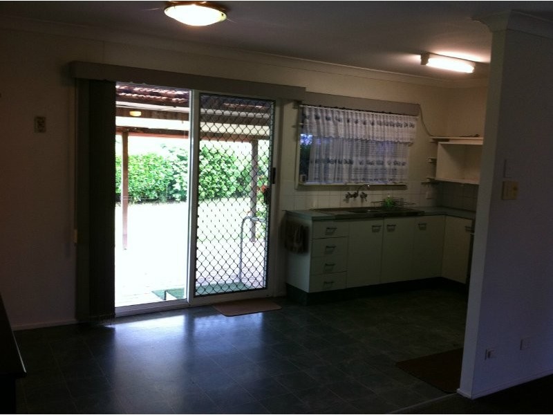 7 Apodis Street, Kingston QLD 4114