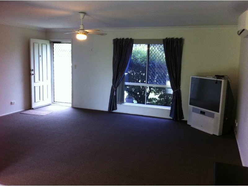 7 Apodis Street, Kingston QLD 4114