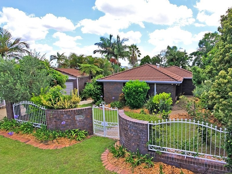 23 Tabor Street, Westlake QLD 4074