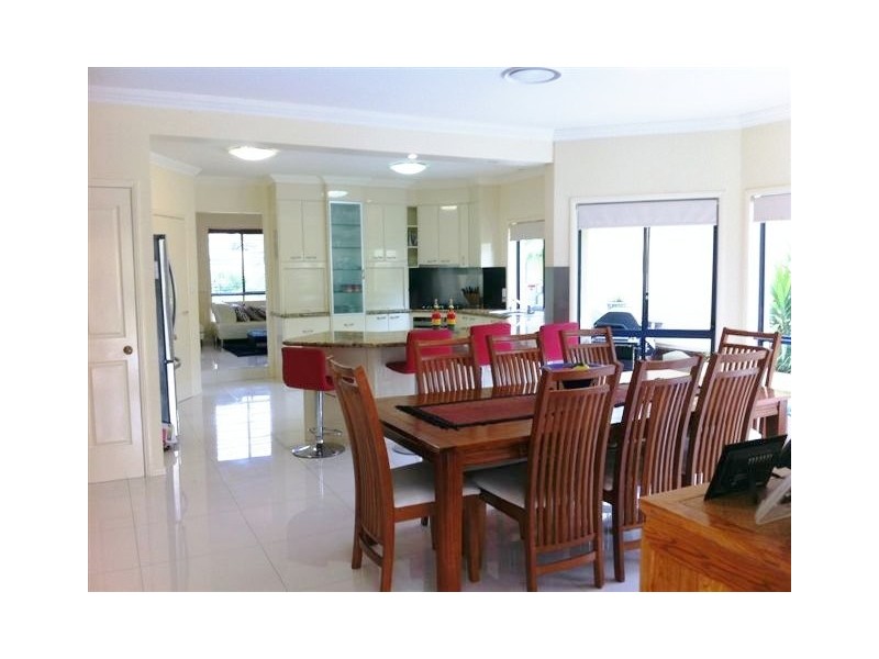 56 Seabrook Cct, Westlake QLD 4074