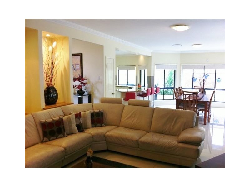 56 Seabrook Cct, Westlake QLD 4074